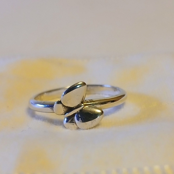 Retired James Avery Tiny Butterfly Ring, size 9 - Picture 2 of 7